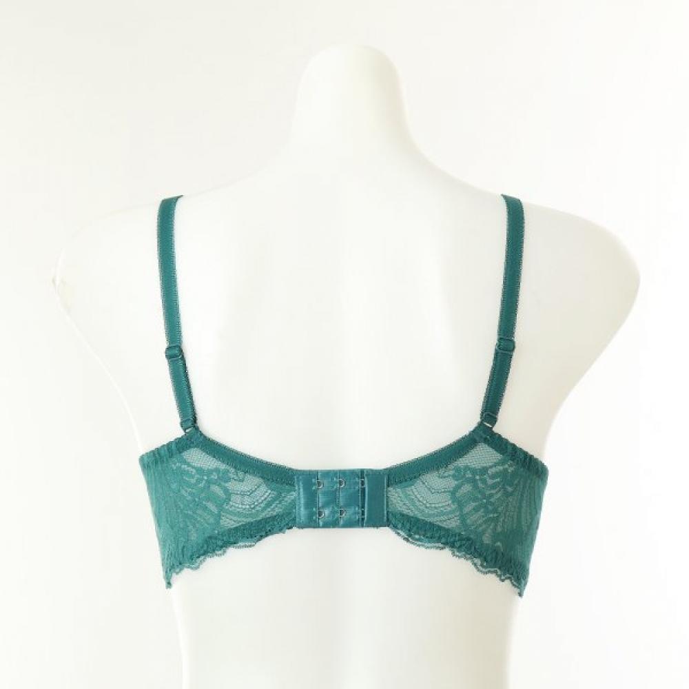 Wacoal Big Push Up Lace Cross No Wire Bra AB cUp WBrx210a B