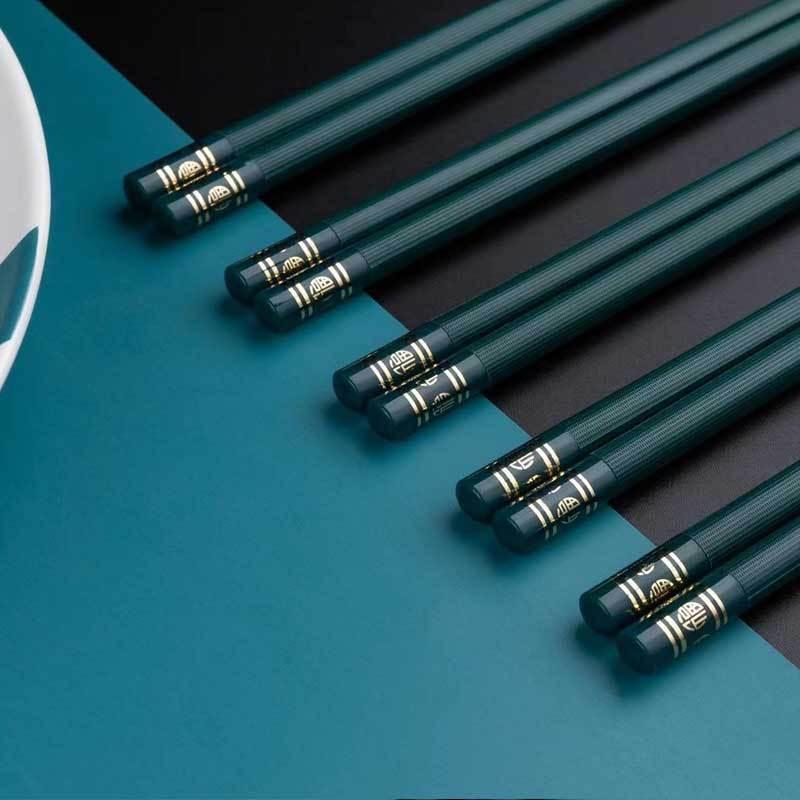 Ru Han Morandi Green Cartoon Chopsticks Set