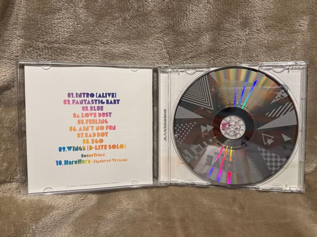 [USED] BIGBANG ALIVE Album CD Wedding Fantasticbaby