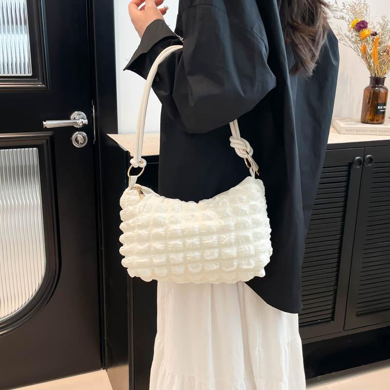 New fashionable versatile pleated bag cream bubble grid armpit bag fresh women's shoulder bag