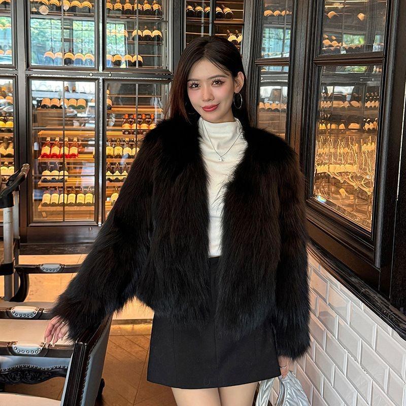 New Winter Fox Fur Coat Women's Fashion Short Fur Coat Temperament Collar
