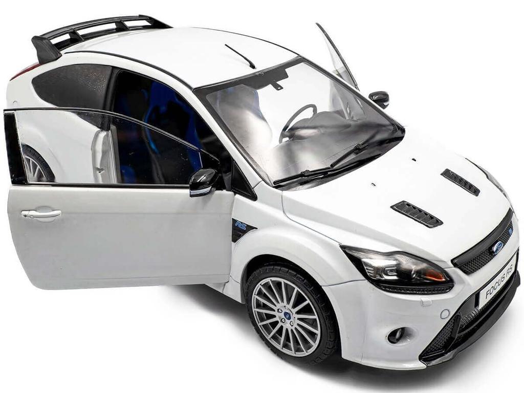 SOLIDO Méretarányos Kész Modell Ford Focus RS 2009 S1813102 1/18 Mk.2 (fehér)
