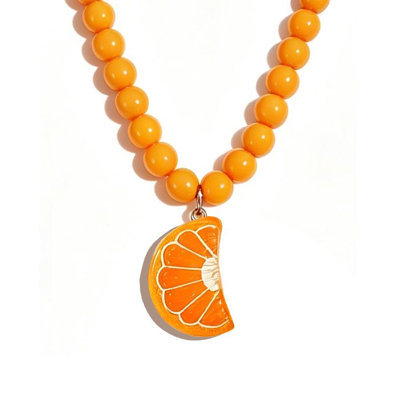 Colorful Beaded Heart Necklace – Versatile, Sweet Collarbone Chain for Women