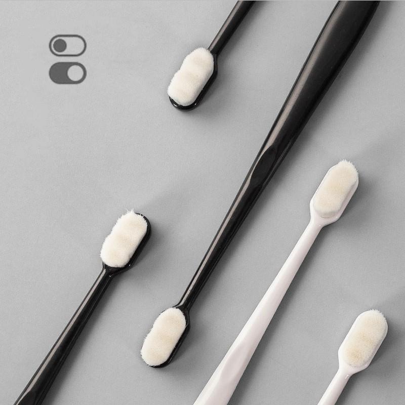 Ultra Soft Bristle Toothbrush With Wavy Head Design Gentle Oral Care PP Handle White Or Black