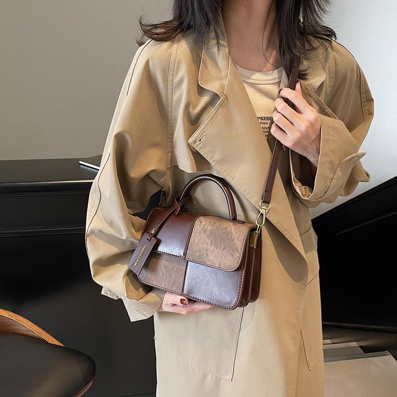 Retro Small Square Bag Women's Versatile Shoulder Crossbody Handbag 2025 New
