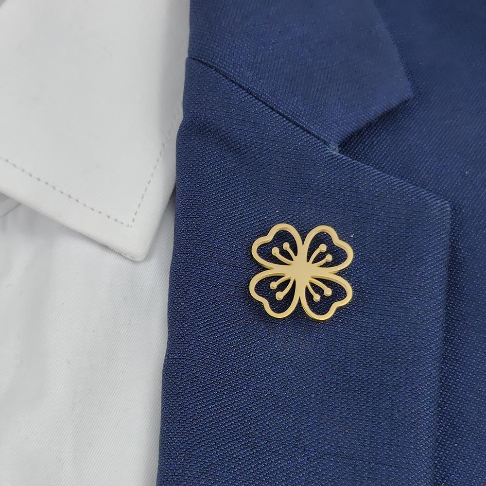 Fashion Peach Blossom Stainless Steel Brooch for Men Shirt Suit Lapel Pins Jewelry Wedding Party Accessories Father's Day Gifts