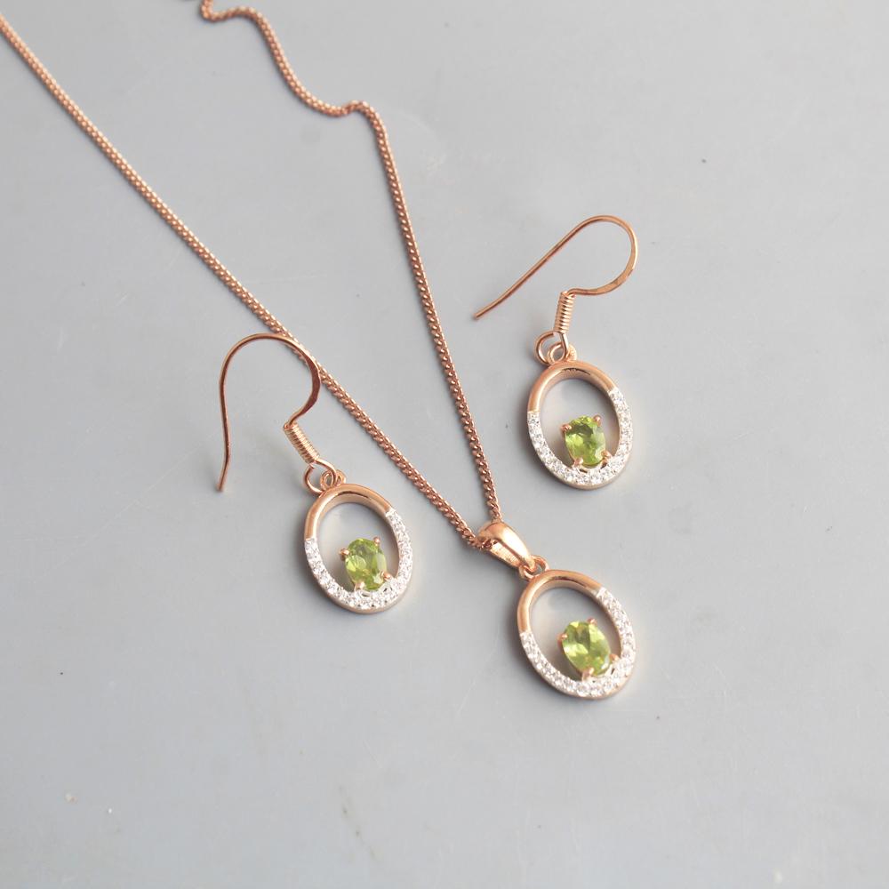 Granat Peridot Zircon Rose Gullbelagt 100 % 925 Sterling Sølv Halskjedesett med øredobber for kvinner