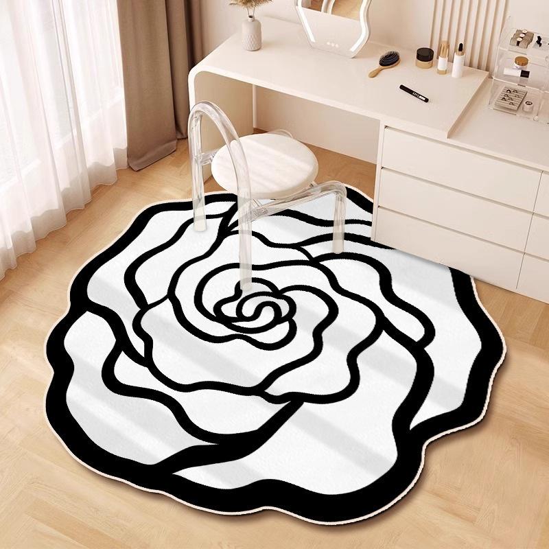 Rose-Shaped Diatom Mud Floor Mat - Stain-Resistant, Easy-to-Clean, for Bedroom or Living Room