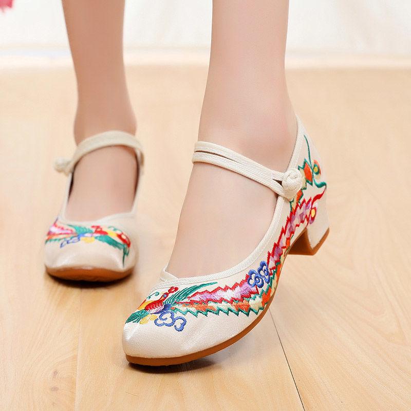 Xifeng Old Beijing Embroidered High Heel Shoes - Women's Folk Style, Cheongsam, and Casual Dance Wear.