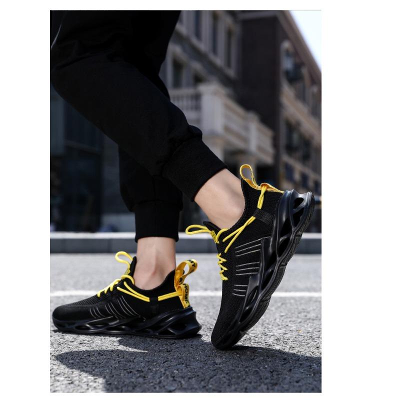 Tênis Esportivos Masculinos de Malha Respirável Antiderrapantes com Sola de Lâmina Calçados Casuais para Corrida com Cadarços Contrastantes