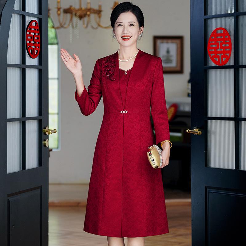 Elegant Two-Piece Mother of the Groom Dress for Autumn/Winter – Slim Fit, Plus Size Available