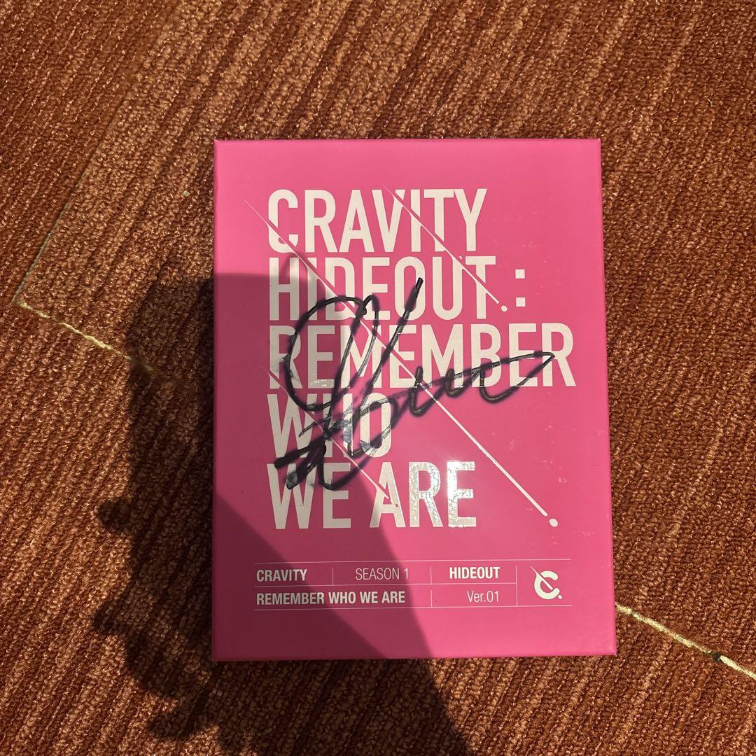 

[USED] CRAVITY Jon Mo autographed album