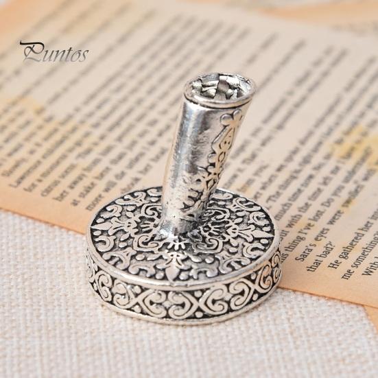 Vintage Desk Organizer Round Pen Holder, Durable Metal Exquisite Carved Desktop Ornament, Calligraphy Base Dip Pens And Quill Supply, for Decoration