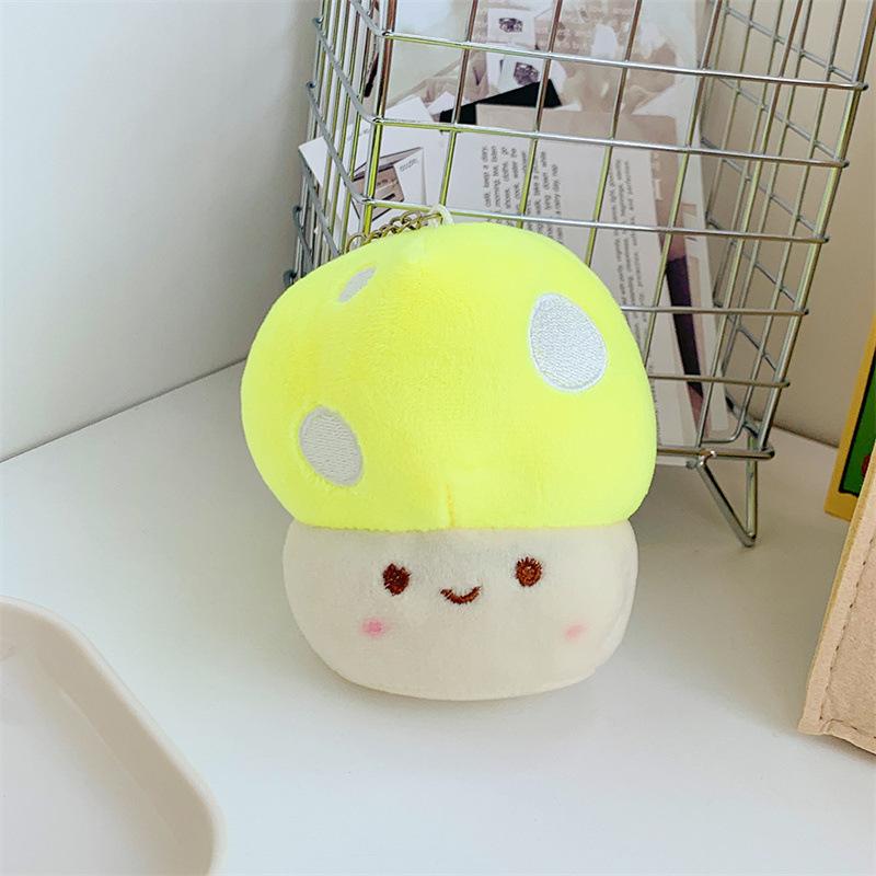 New Cute Cartoon Mushroom Doll Grab Machine Doll Bag Car Keychain Pendant Plush Doll Small Gift