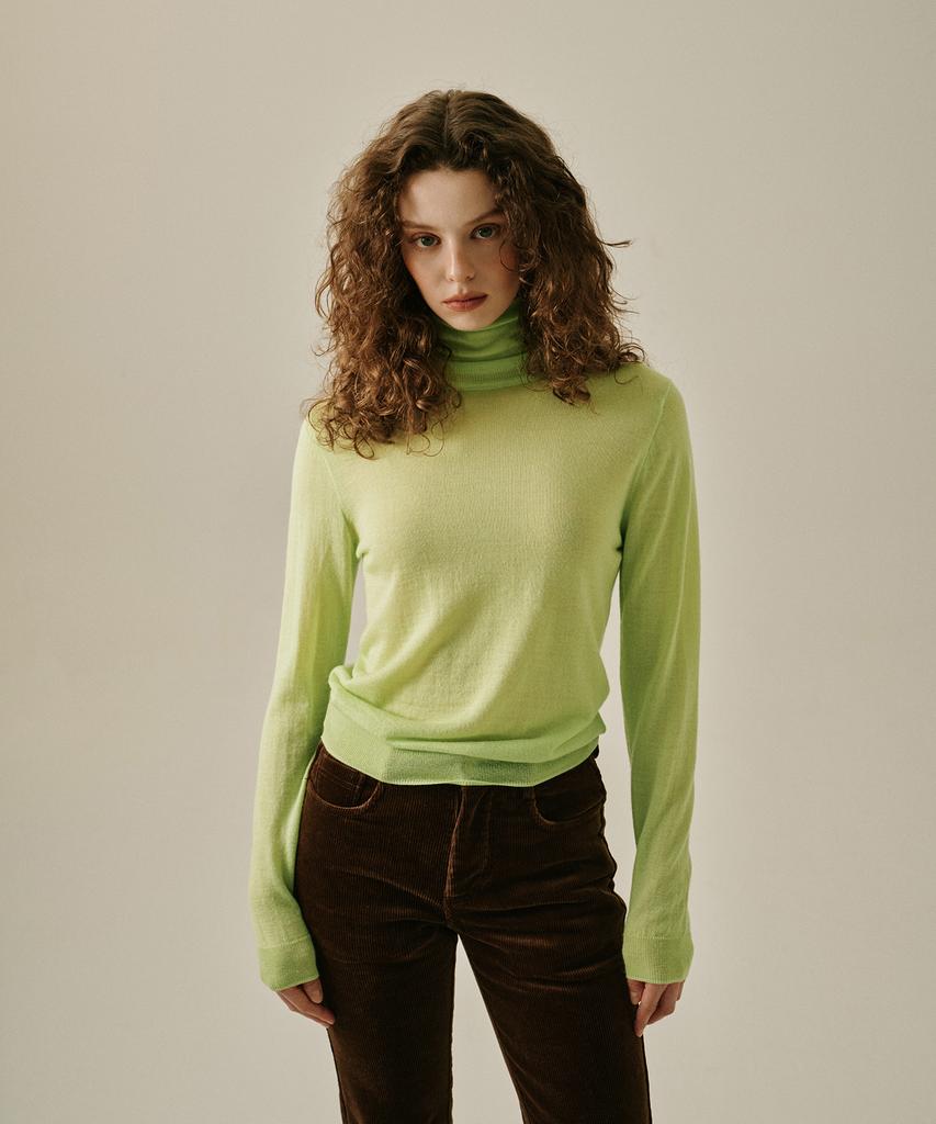 GREENBUTTER Wool Turtleneck Knit (Melon)