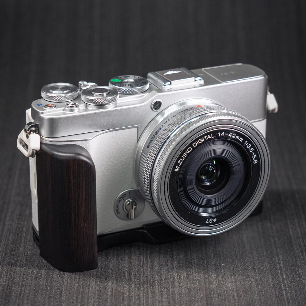 Iborrys Premium Solid Wood Camera Compatible with Olympus PEN with Dedicated Quick Release Plate and Premium Retro Natural Wood Handle Ebony Grip,