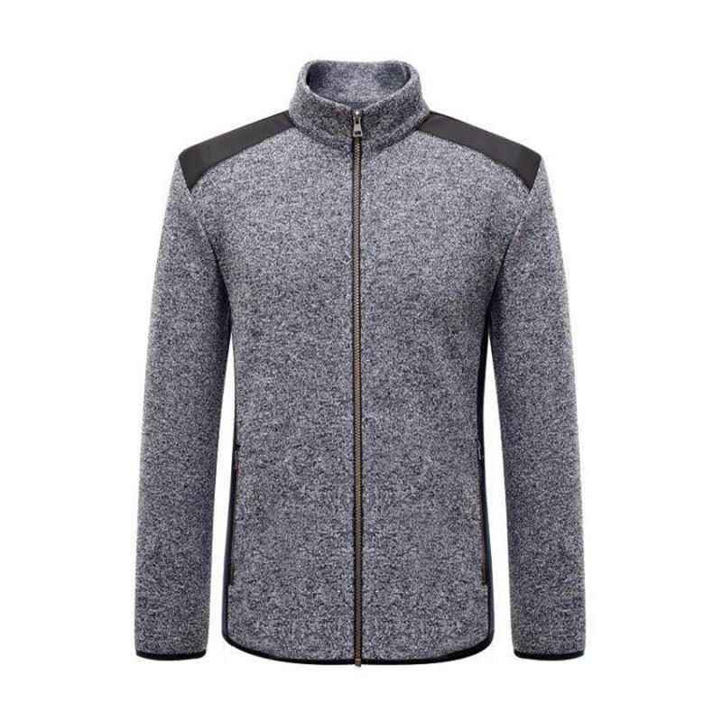 

Мужская осенняя приталенная куртка из флиса в стиле пэчворк со стойкой 175/92A