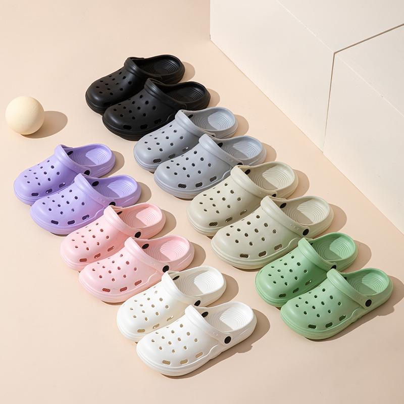 Summer Beach Lightweight Semi-Enclosed Slippers