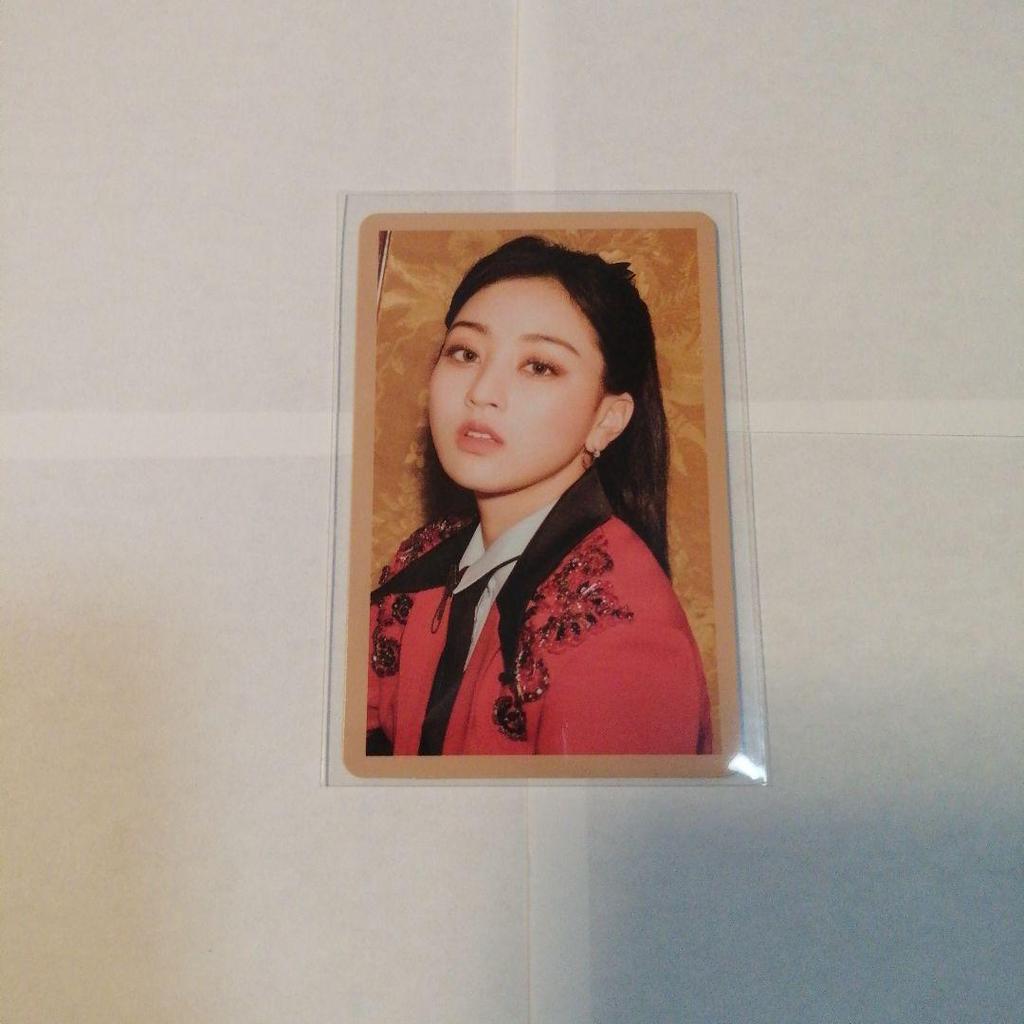 [USED] TWICE perfect world high touch trading card Jihyo