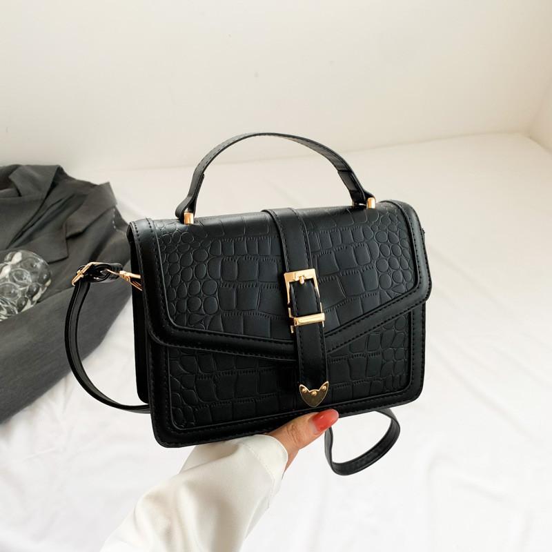Stylish Small Square Bag For Women Fashionable And Trendy Pu Shoulder Bag For Daily Use