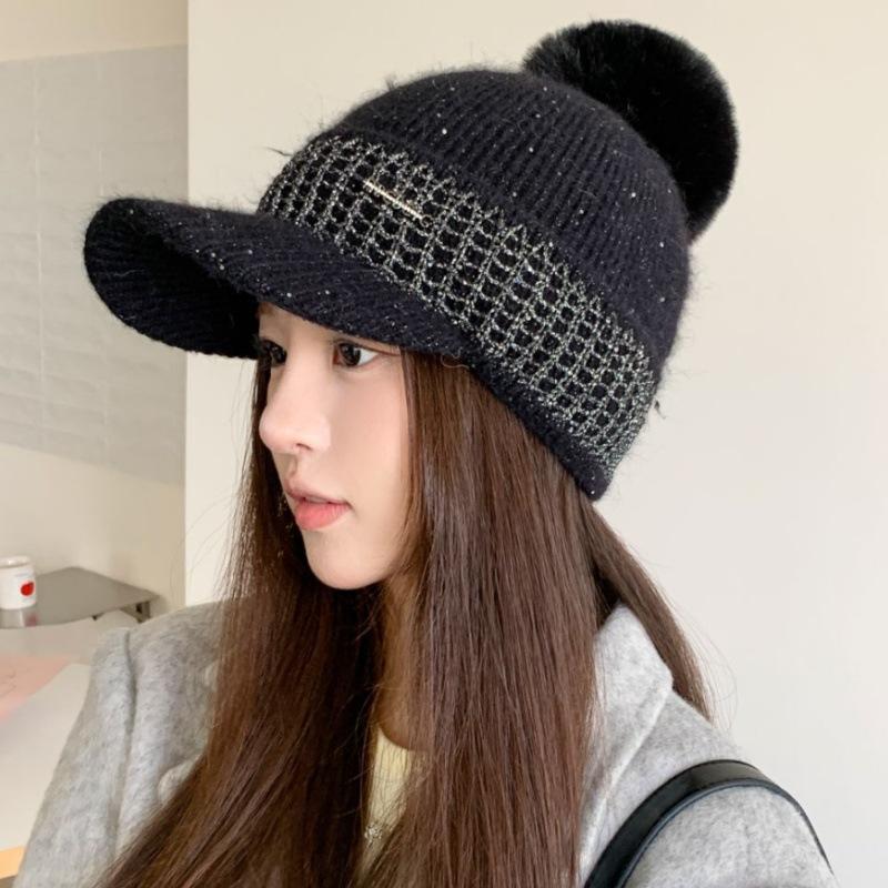 Women's autumn and winter wool hat versatile velvet thickened ear protector knitted hat cute and small face warm cap