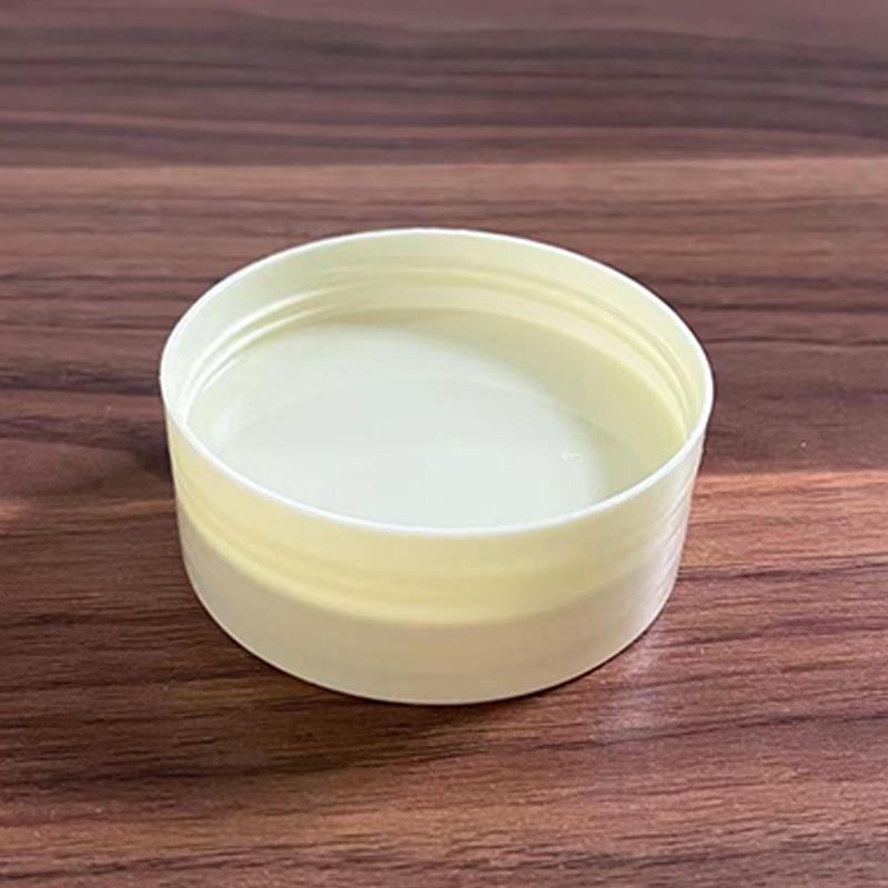 1Pcs Cartoon Rabbit Plastic Bottle Transparent Pet Food Grade Candy Bottle Random Color