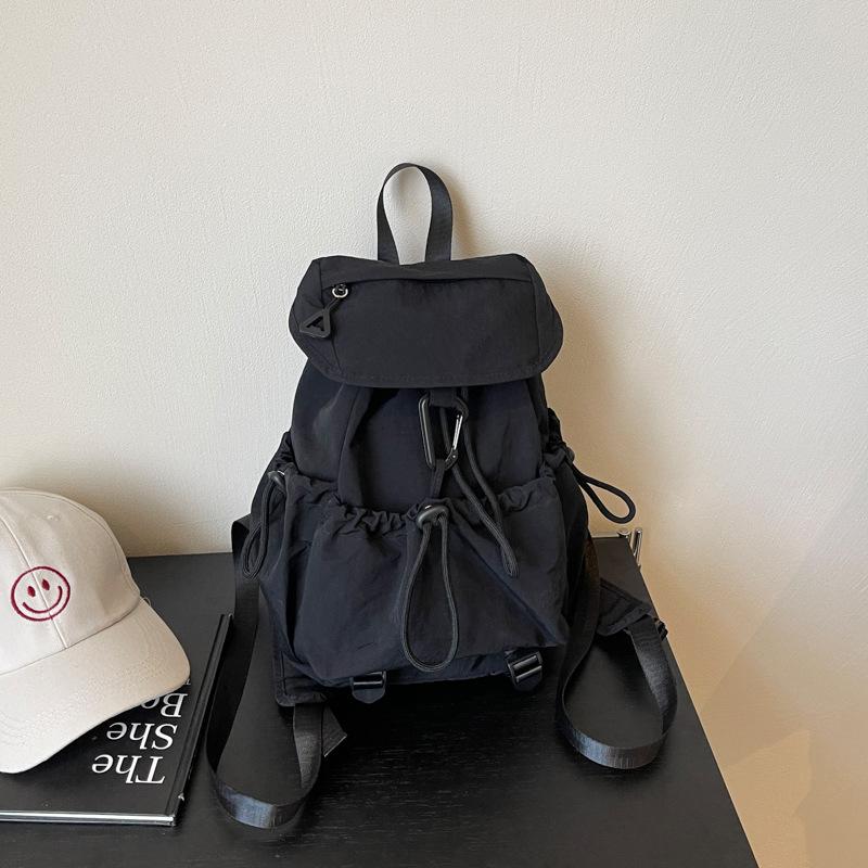 Niche Korean drawstring backpack women's 2025 new leisure student travel small backpack lightweight outdoor mountaineering bag
