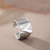 New Design Gold Copper Color Two Tone Metal Heart Stainless Steel Rings For Women Men Trendy Jewelry Valentine'S Day Gifts