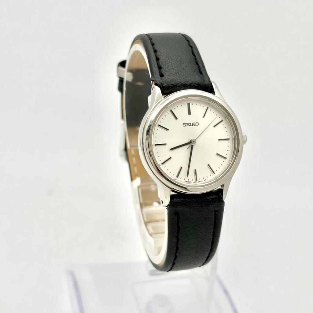 SEIKO New Strap [Excellent Condition/ New Battery] Ladies' Watch, Silver, 1N01-0AX0 441215