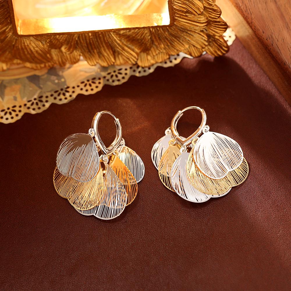 Trendy 24K Gold-Plated Leaf & Butterfly Wing Earrings for Women - Elegant Autumn/Winter Accessory