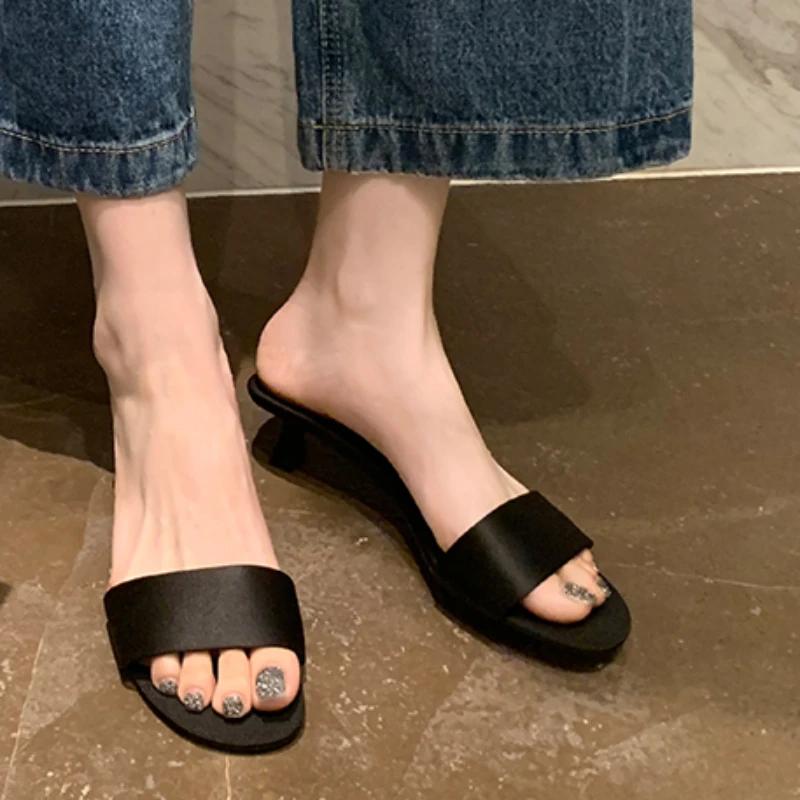 Damenschuhe im Angebot Mode Sommer Damen Hausschuhe Outdoor Solide Offene Zehenpartie Mittlerer Absatz Kleid Pendeln Büro Arbeits Hausschuhe