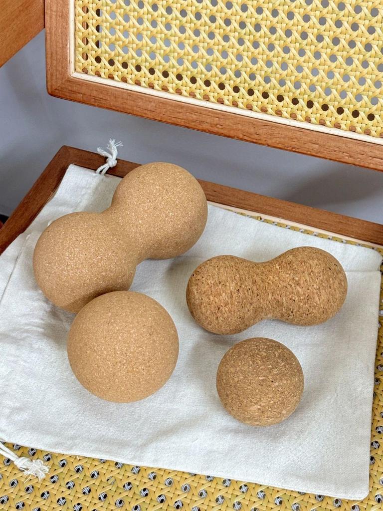 Set di Palle Fasciali in Sughero per Massaggio a Piede, Schiena e Muscoli - Palla Yoga a Forma di Arachide Portatile