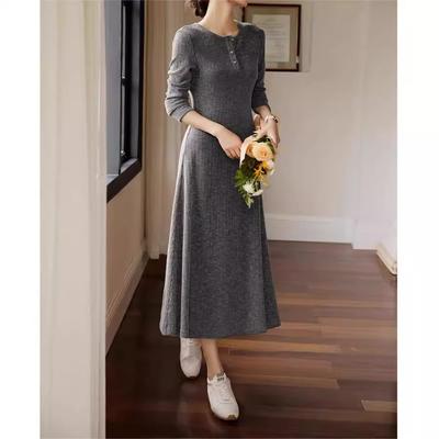 Kadın Sonbahar Yeni İnce İnce Yuvarlak Yaka Mizaç Uzun Etek Örme Elbise