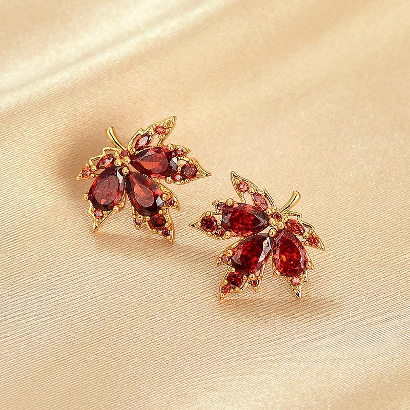 

2023 Red Maple Leaf Silver Needle Diamond Zircon Stud Earrings - Retro High-End Trend for Girls 14k