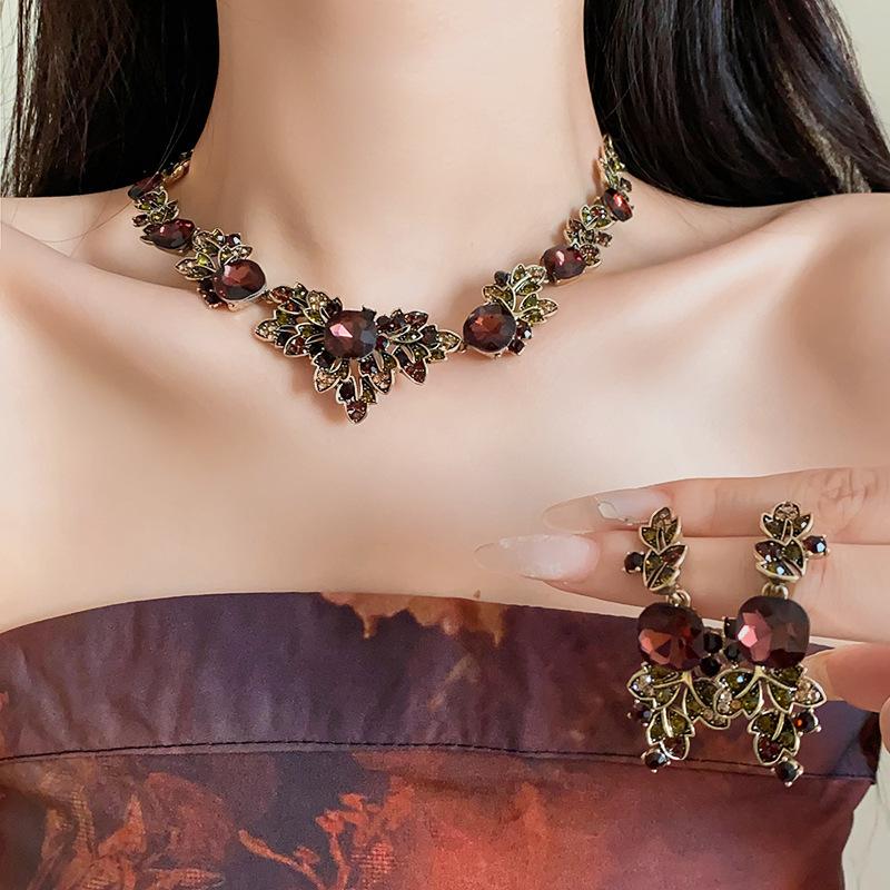 FYUAN Vintage Blatt Halskette Ohrringe für Damen Braune Kristallohrringe Bankett Hochzeiten Schmucksets