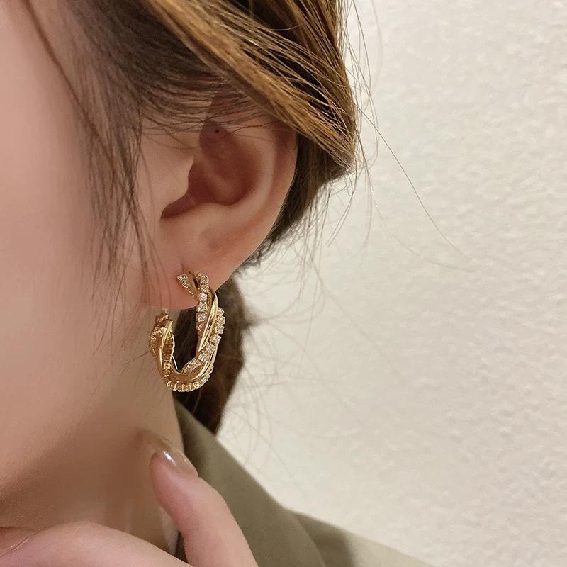 Fried Dough Twists Gold Earrings Light Luxury Premium Earrings Female Fashion Delicate Earrings