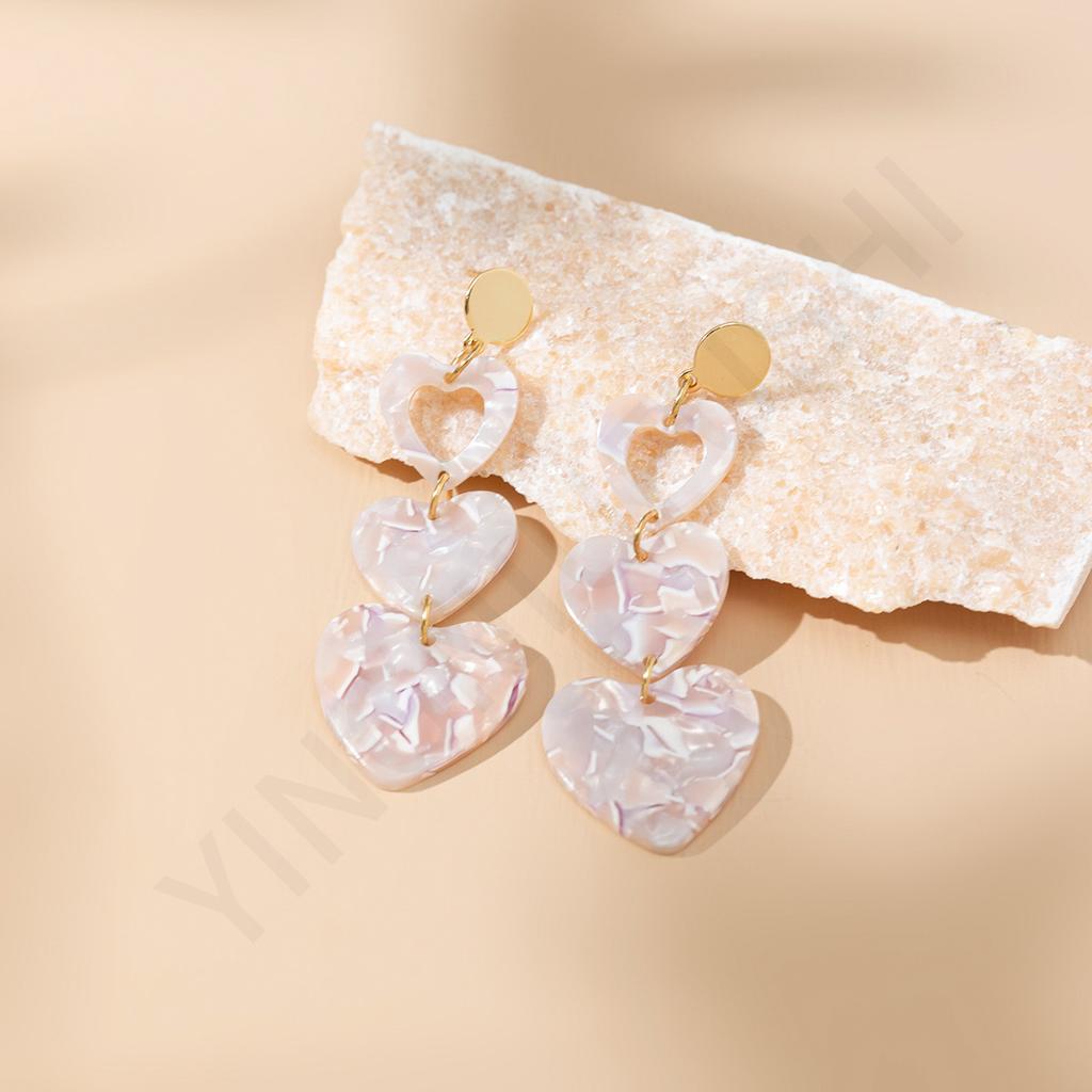 Spring and Summer New Xiaoxiangfeng Earrings Girlish Breath Heart Earrings Acrylic Sweet and Cute Stud Earrings