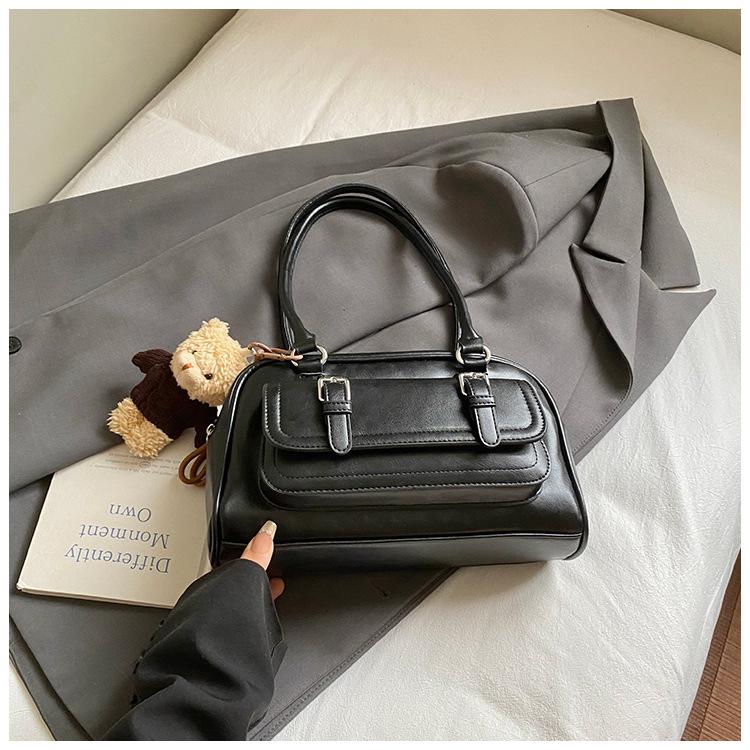 Eine modische, schlichte und elegante, Nischen-Casual-Einzelschultertasche für Damen, eine koreanische Version der beliebten Pillow Bag