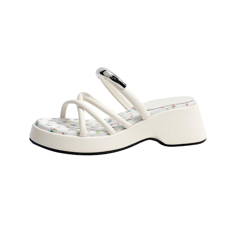 Spring and Summer Wear Floral Wedge Heel Thick-soled Women's Sandals Comfortable Word Belt Not Tired Foot Sandals
