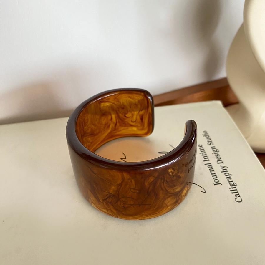 Gold-Plated Geometric Open Bangle – Korean-Style, Luxury Retro Bracelet with Unique Design for Women