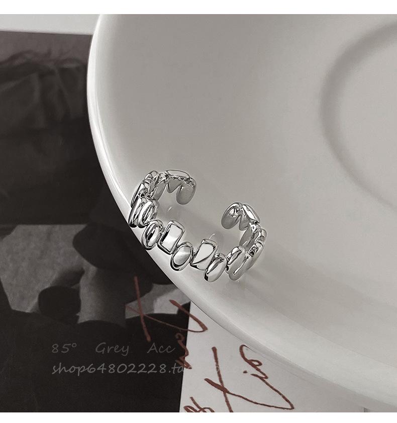 2025 Modern Cold-Style Irregular Metal Open Ring for Index Finger