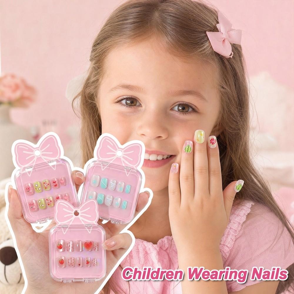 Cat's Eye Press On Nails Short Nail Tips New Nail Stickers Children Wearing