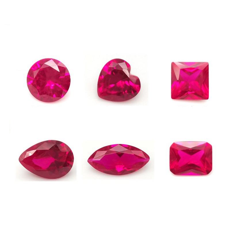 Kreativní kulatý korundový holub Krvavě červený korund umělý drahokam