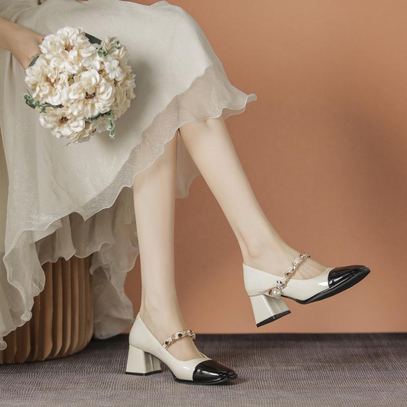Chain square head one-word buckle with retro Mary Jane shoes high heels women's spring thick heels single shoes women