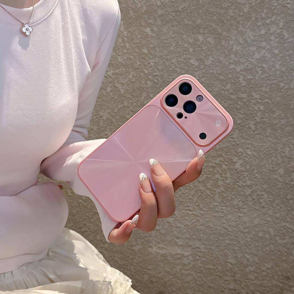 iPhone 17 Pro Max Case with Simple Aurora CD Pattern; Transforms Instantly Into a Drop-proof iPhone 16 Large-hole Protective Cover.