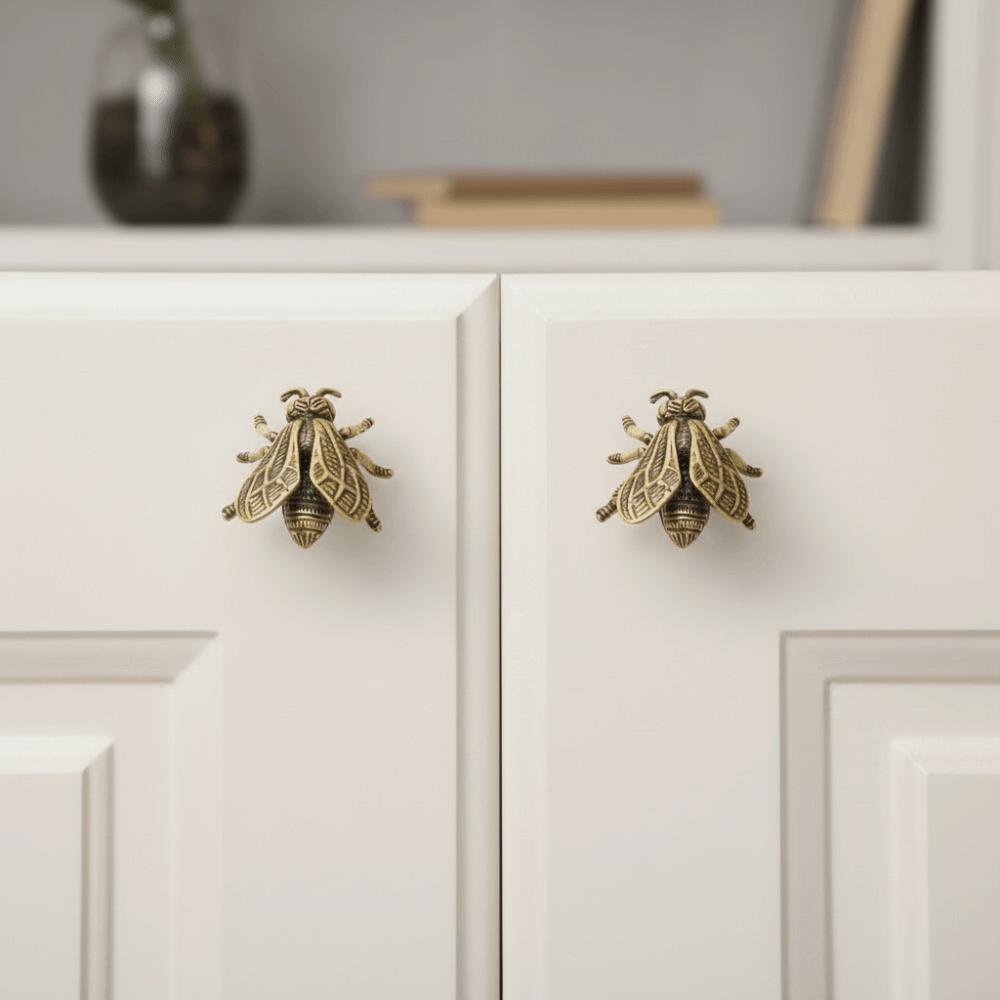 Retro Bee Brass Handle Furniture Hardware Wardrobe Drawer Pulls Trendy Cabinet Door Knobs  Dresser