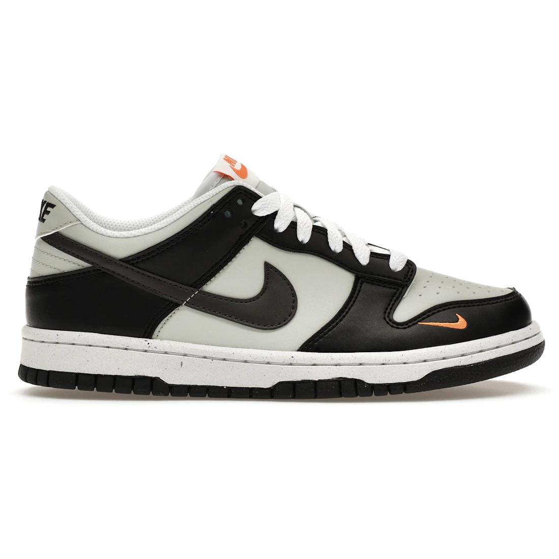 

Кроссовки Nike Dunk Low Черный Яркий Мандарин Мини Свуш (GS)(FN7784-001) 36