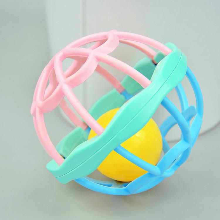 Baby Clutch Ball Rattle Fitness Soft Glue Hand Rattle, Fish Skewer Toothpaste Infant 0-1 Years Old Educational Toy