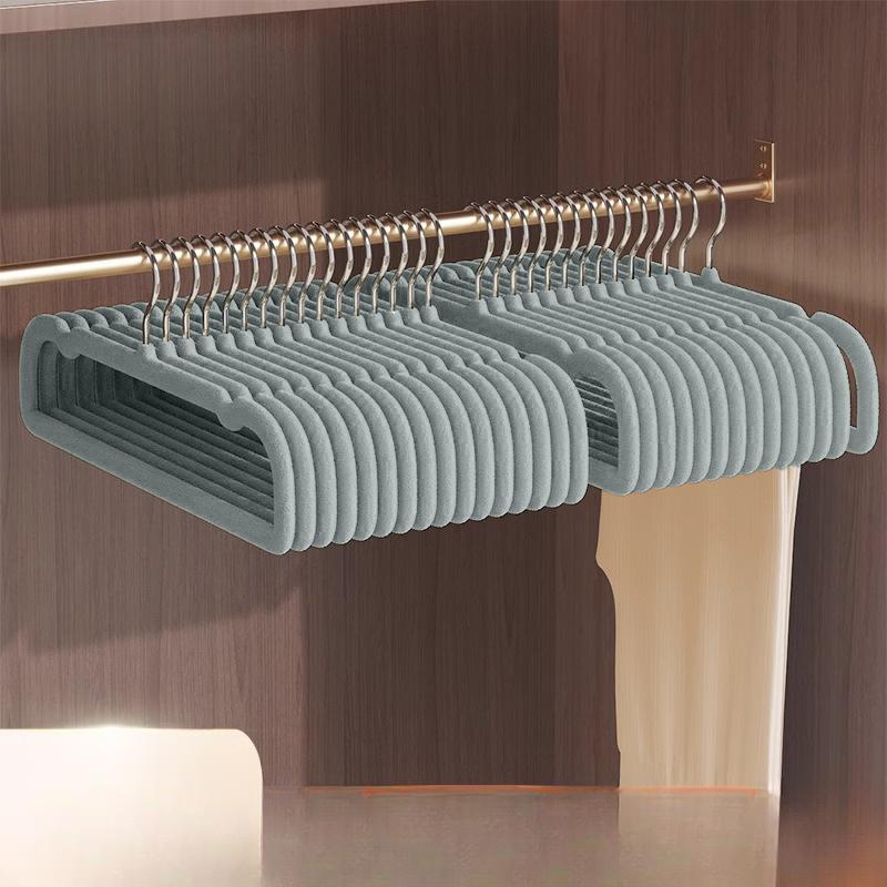 A Seamless Anti-slip Pants Drying Rack and A Space-saving Storage Tool for Wardrobes
