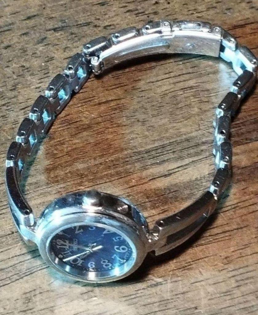 [USED] BB37 Seiko Radio-Controlled Solar Watch